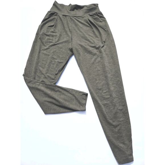 Vuori Lux At Ease Harem Jogger Green/Olive Size XS Pockets EUC VW427 - Picture 3 of 14
